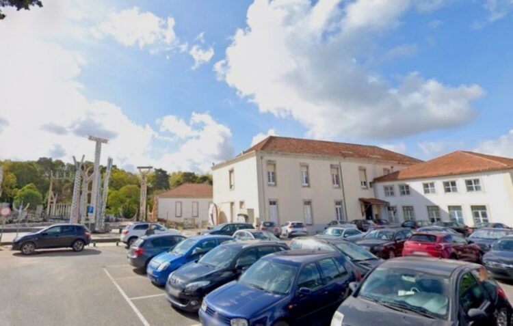 Enfermeiros do Centro Hospitalar do Oeste em risco de despedimento