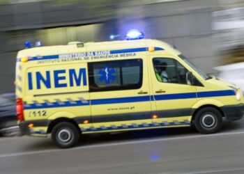 Dois jovens da região morreram hoje num despiste no distrito de Lisboa
