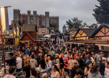 Mercado Medieval de Óbidos visitado por 150 mil pessoas