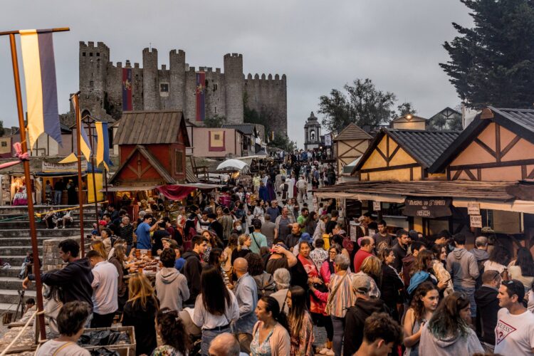 Mercado Medieval de Óbidos visitado por 150 mil pessoas