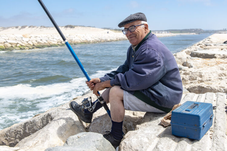 Pesca lúdica: uma paixão que serve de passatempo, terapia e exercício
