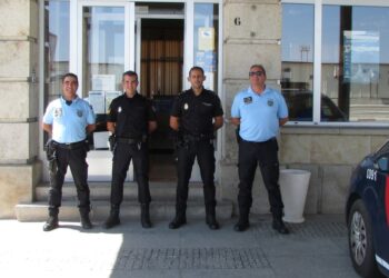Polícias espanhóis fazem patrulha na Nazaré