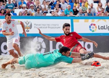 Selecção Nacional de futebol de praia defronta Emirados Árabes Unidos na Batalha