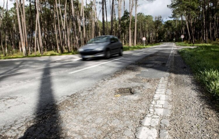 Leiria investe dois milhões de euros nas estradas do concelho