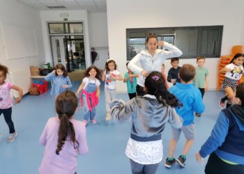 A Dançar nos Entendemos aproxima alunos de diferentes culturas e tradições