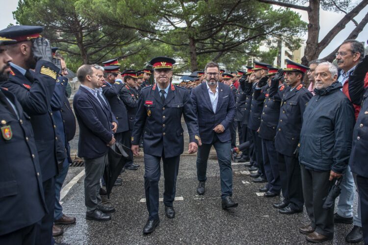 Pedrógão Grande: Bombeiros manifestam apoio ao comandante Arnaut