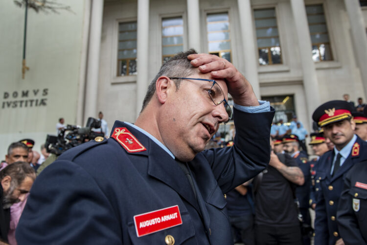 Alívio após absolvição no julgamento dos incêndios de Pedrógão Grande