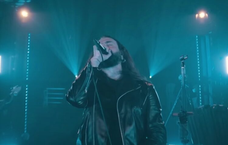 Já está disponível o álbum e DVD de Moonspell gravado ao vivo nas Grutas de Mira de Aire, a 80 metros de profundidade