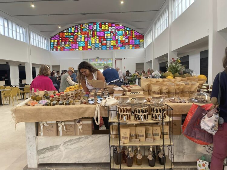 Mercado de Mira de Aire reabriu ao público após obras de requalificação