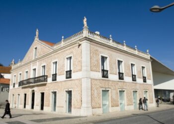 Arranca obra que vai criar nova plataforma artística em Leiria