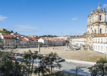Alcobaça: homenagem a Gonçalo M. Tavares no Books & Movies