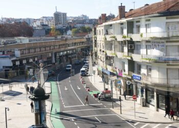 Avenida Heróis de Angola, em Leiria, vai ter dois sentidos a partir de segunda-feira