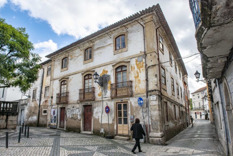 Projecto prevê recuperar quarteirão junto à Sé de Leiria com 36 fogos
