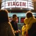 Teatro numa carrinha de nove lugares e outras Manobras em palco