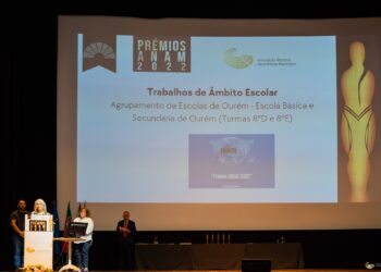 Alunos e Assembleia Municipal de Ourém premiados