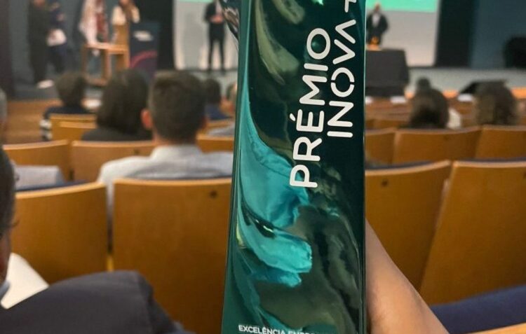Projecto SeaRubbish2Cap premiado pela excelência empresarial