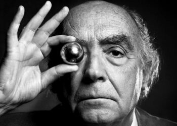 Exposição dedicada a José Saramago ocupa 12 espaços em Óbidos