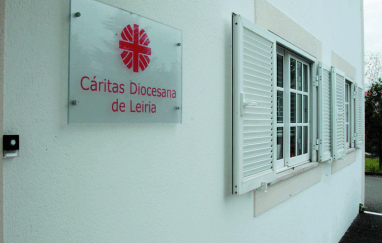 Cáritas de Leiria promove Feira Solidária
