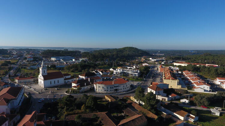 Freguesias: Aprovada desagregação de Monte Redondo e Carreira, em Leiria