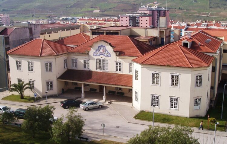 Urgência pediátrica do hospital de Torres Vedras condicionada por falta de recursos humanos