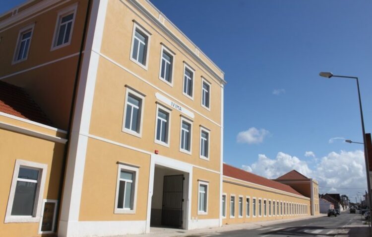 Marinha Grande aprova construção de creche da Ivima num investimento superior a um milhão de euros