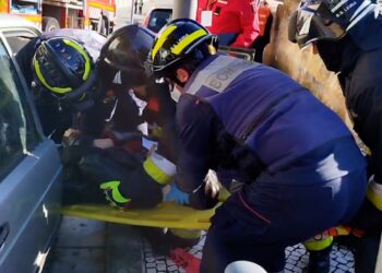 Sismo faz tremer Leiria. Protecção Civil testa socorro em simulacro