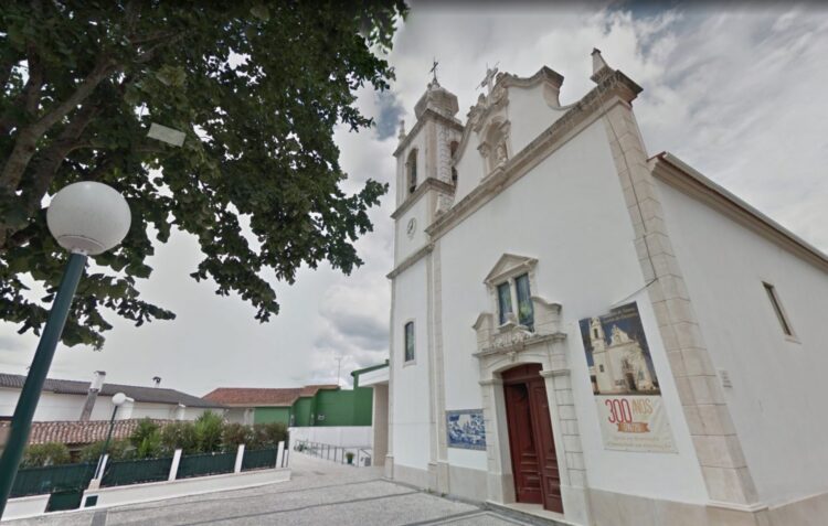 Chumbada proposta de desagregação da União de Freguesias de Leiria, Pousos, Barreira e Cortes