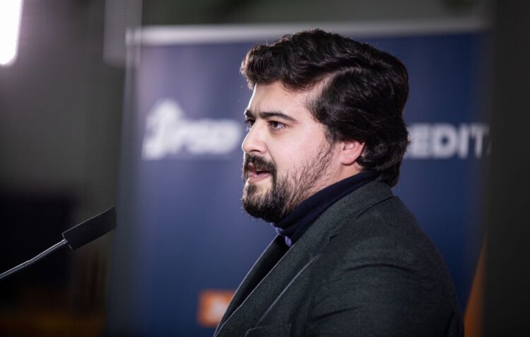 Jovem de Porto de Mós lidera grupo de trabalho da juventude popular europeia