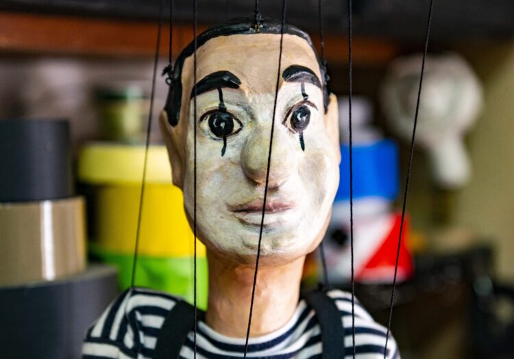 O ano em que as marionetas de Alcobaça receberam um convite do Presidente da República