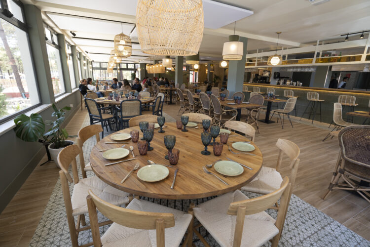 Alojamentos e restaurantes com taxas de ocupação de 100%