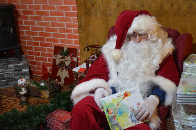 Este Natal, Marinha Grande oferece livros a 2583 crianças do concelho