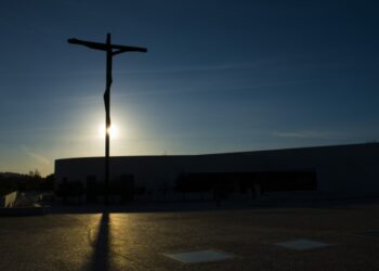 Santuário de Fátima diz que ex-reitor está “alheado” da realidade