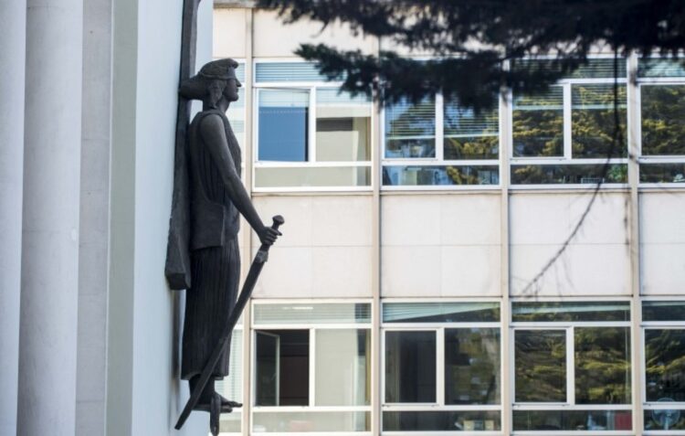Tribunal de Leiria absolve coordenador-geral da Misericórdia de Leiria no processo das vacinas