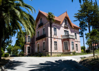 Trabalho sobre casa rural de Alcobaça vence Prémio Villa Portela