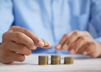 Sessão online esclarece alterações e obrigações fiscais para 2023