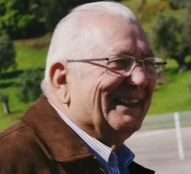 Marrazes presta homenagem a Arnaldo Cunha, antigo professor falecido em 2021