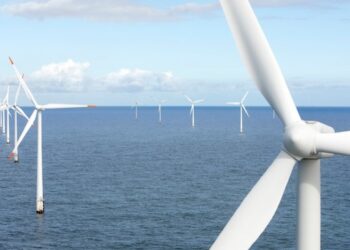Autarcas de Leiria exigem indemnizações para compensar impacto negativo das eólicas offshore