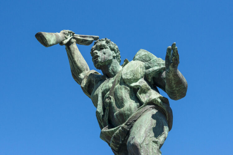 Requalificação do Monumento ao 18 de Janeiro de 1934 apresentada sábado