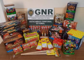 Mais de 50 embalagens de material de pirotécnico ilegais apreendidas em Figueiró dos Vinhos