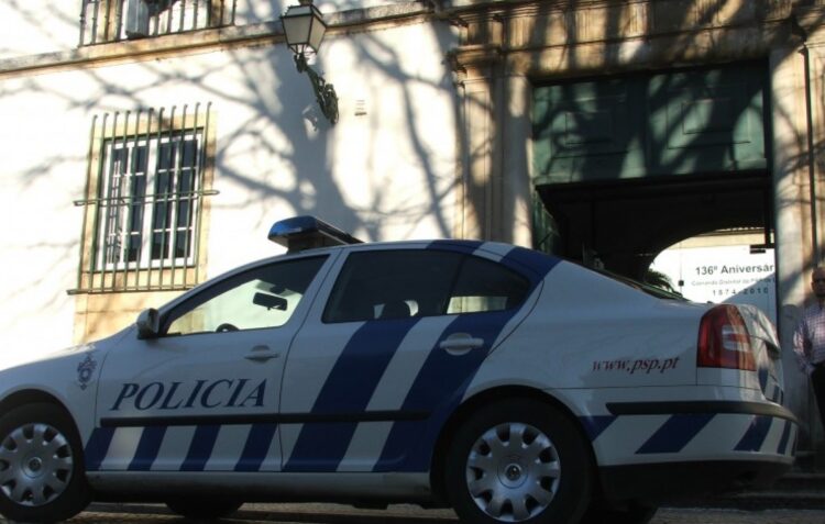 Desordem na via pública leva a detenção por tráfico de droga na Nazaré