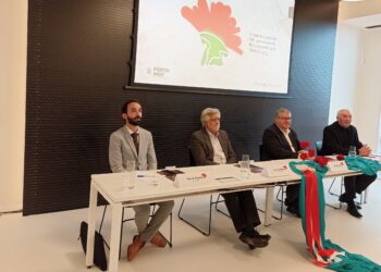 Porto de Mós celebra 50 anos de Abril  com conferências e partilha de memórias
