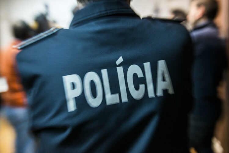 PSP de Caldas da Rainha identificou oito jovens por posse de droga