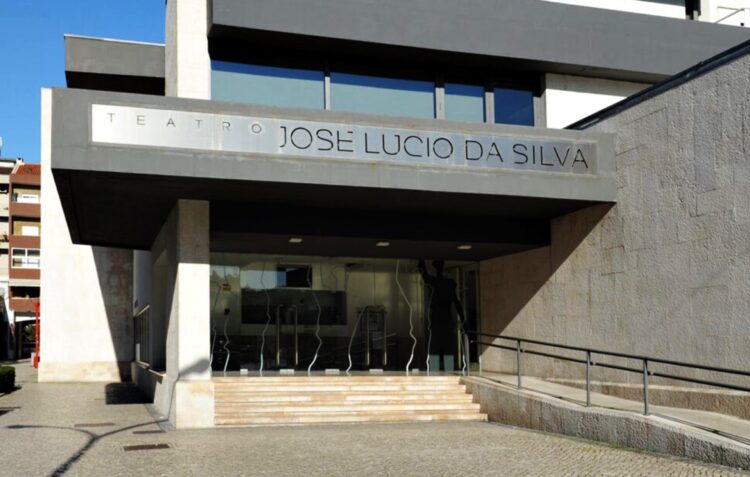 Teatros de Leiria e Ourém vão ter novo equipamento digital para cinema