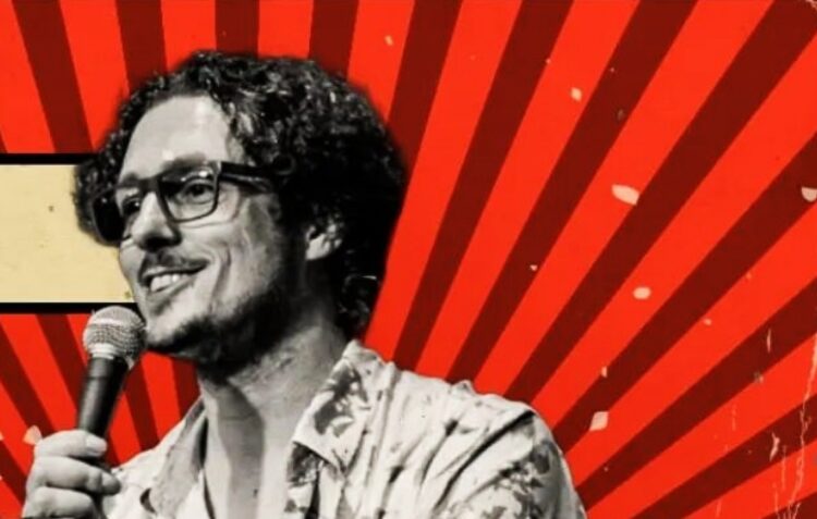 Há uma noite de stand-up comedy a crescer no centro histórico de Leiria