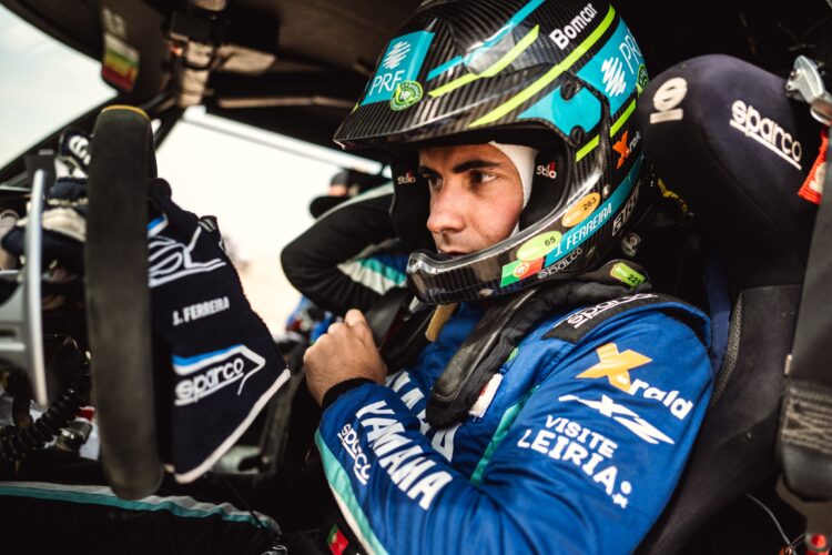 João Ferreira termina em destaque a primeira etapa do Abu-Dhabi Desert Challenge