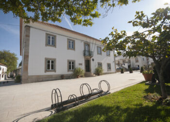 Projecto propõe residências, roteiros e oficinas em territórios do interior Centro