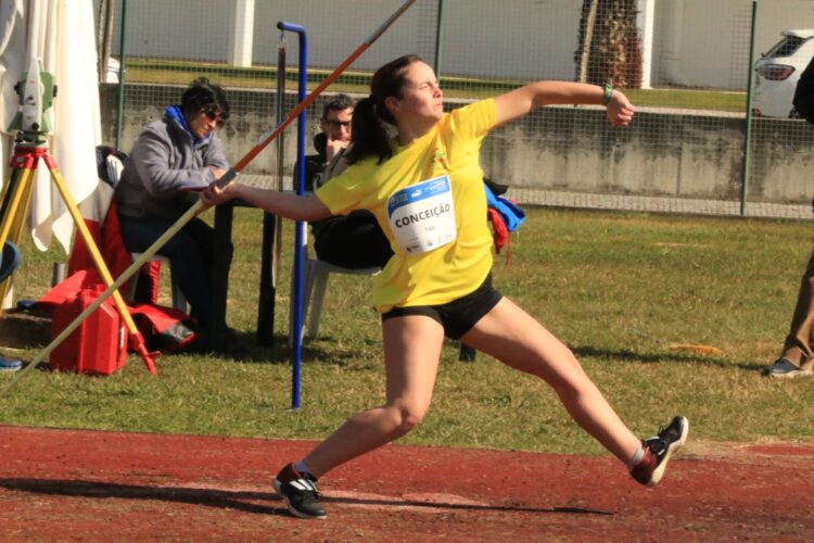 Atletas de Leiria e da Nazaré conquistam ouro nos Campeonatos Nacionais de Lançamentos Longos