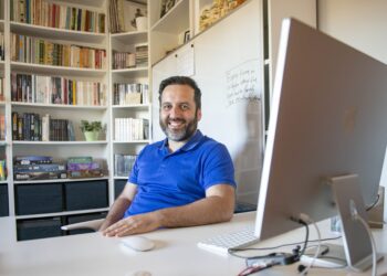 Salário de emigrante sem sair de Leiria