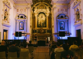 Manuel João Vieira, Victor Torpedo e Fernando Ribeiro, entre outros, mostram em Leiria arte inspirada por concertos