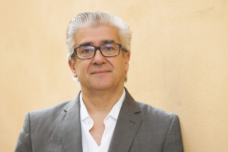 António Sales aborda tema “Crises Globais – Novos Desafios/Novas Respostas em Políticas Públicas”